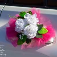 цветочные украшения на свадебную машину